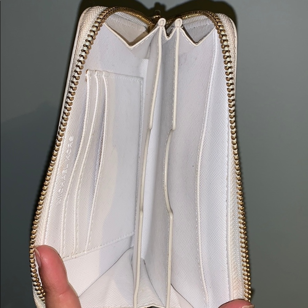 MK WALLET